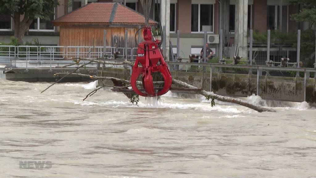 Wasserpegel der Aare in der Matte steigt deutlich an: Schon über 500 Kubikmeter pro Sekunde