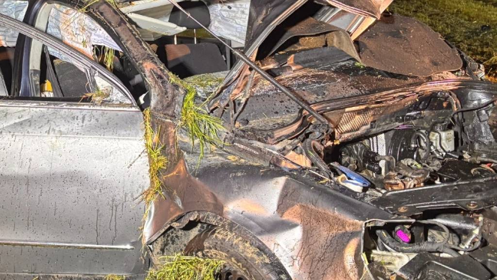 Beim Unfall in Stein am Rhein wurden zwei Personen verletzt.