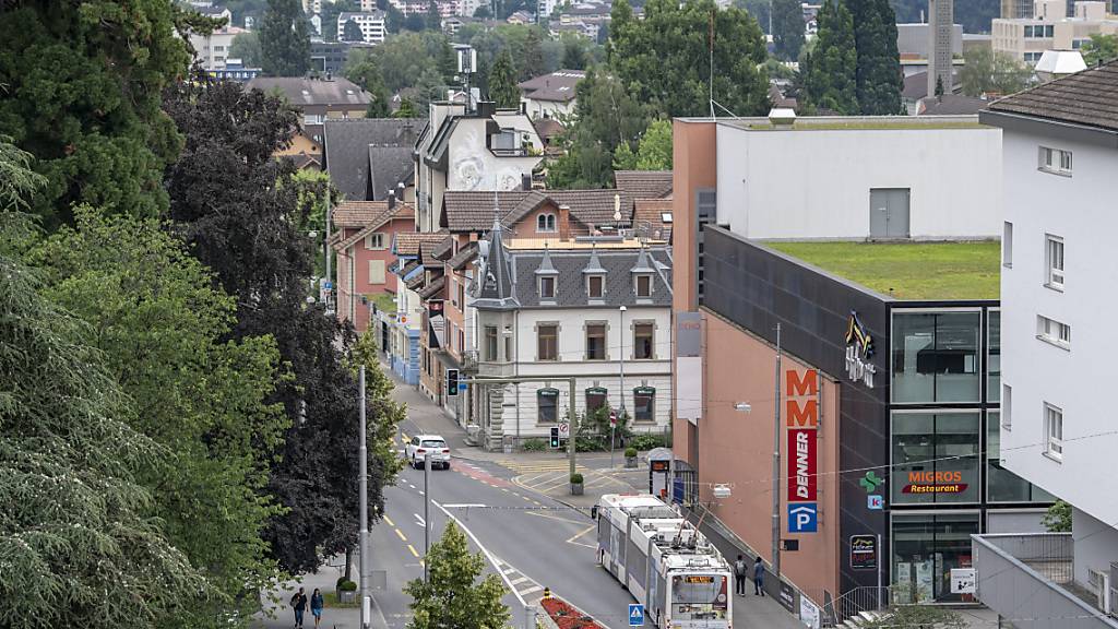 Das Krienser Stimmvolk äusserte sich an der Urne zur Kantonsstrasse K4 und zur Erbschaftssteuer. (Archivbild)