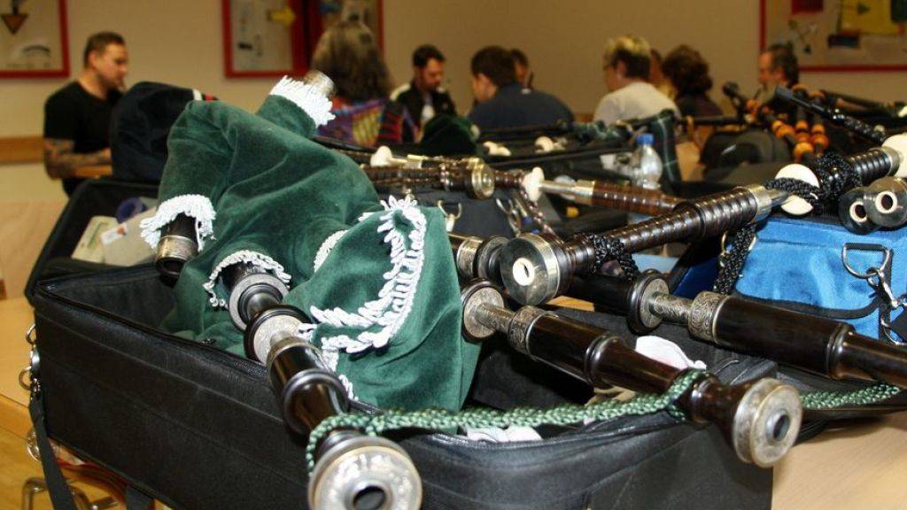 Noch bis zum Sonntag gastiert das College of Piping aus Glasgow im saarländischen Homburg. Dudelsack-Freaks aus ganz Europa - auch der Schweiz - frischen da ihre Fähigkeiten auf.