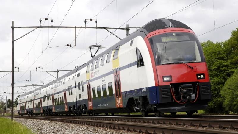 Транспорт энергии. "Kiss"-Doppelstockzüge. Train service.