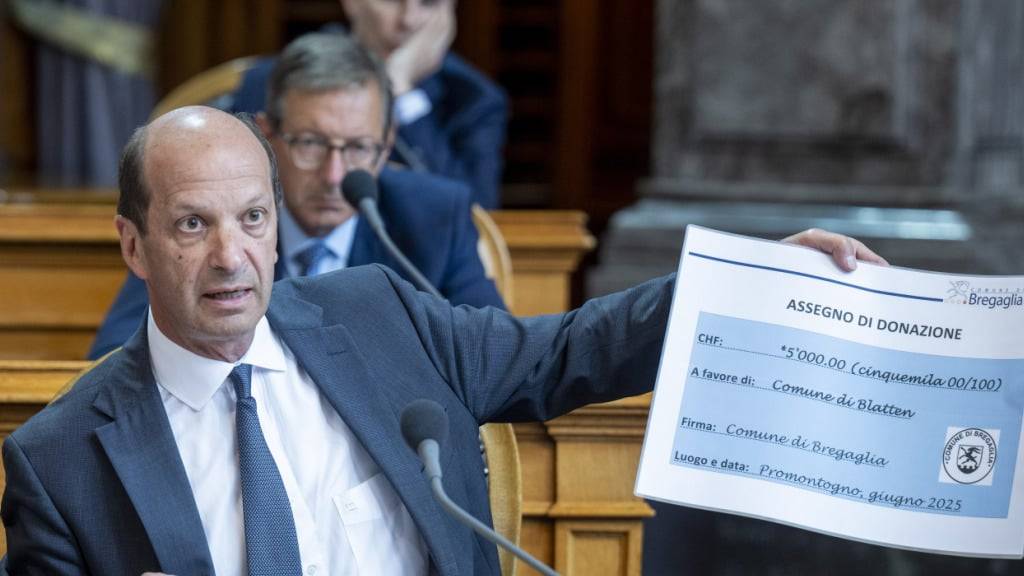 Ständerat Beat Rieder (Mitte/VS) war als gebürtiger Lötschentaler vom Bergsturz in Blatten VS direkt betroffen. Seine von ihm präsidierte Umweltkommission will für künftige Naturkatastrophen vorsorgen und fordert ein Gesetz für finanzielle Soforthilfe des Bundes. (Archivbild)