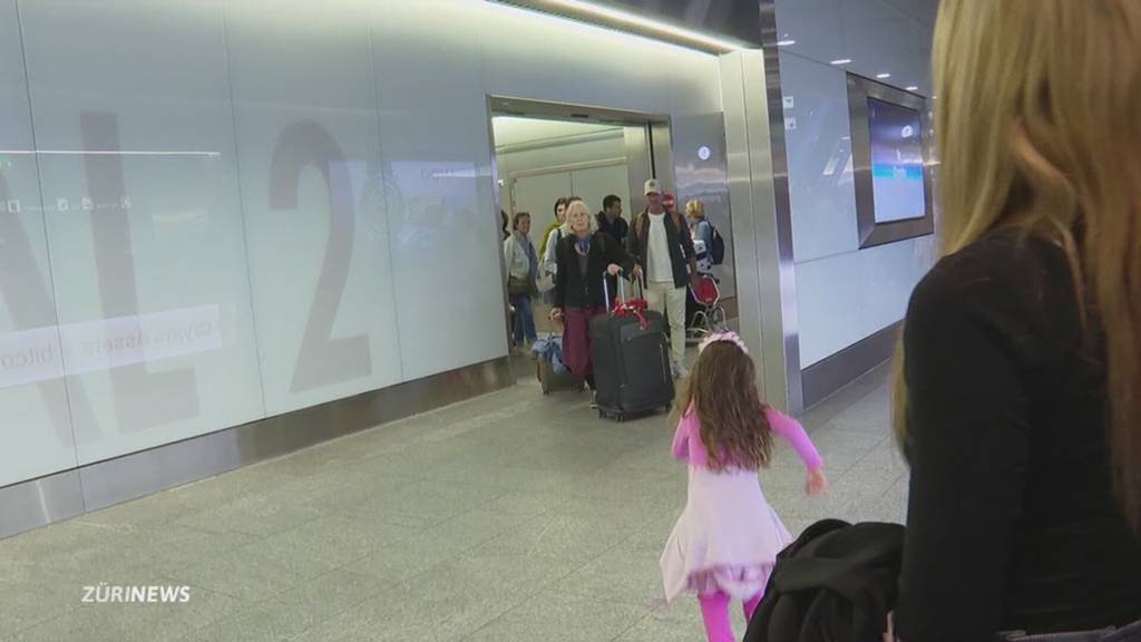 Wiedersehen unter Tränen nach Evakuierung aus Tel Aviv