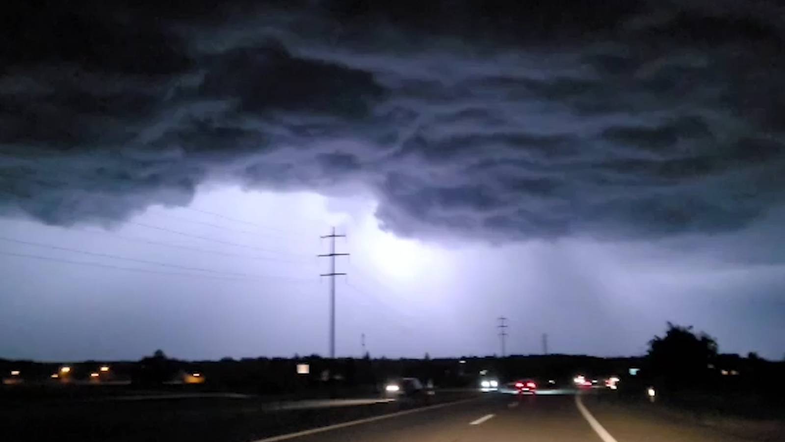 Unwetter Schweiz Ein Toter Bei Unwettern In Norditalien Und Der Schweiz Aktuell Europa Dw 22 06 2019