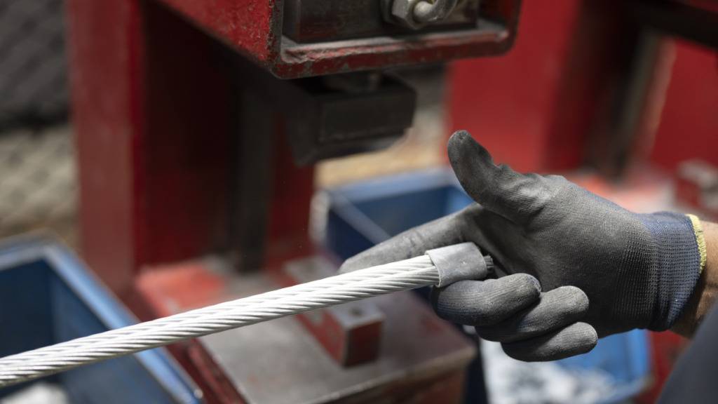 Zuger Regierungsrat lehnt Steuerabzug für Vollzeitarbeit ab