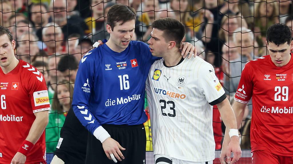 Nikola Portner (16) musste gegen Deutschland das Feld angeschlagen verlassen. Eine Untersuchung ergab eine Bänderzerrung beim Schweizer Goalie