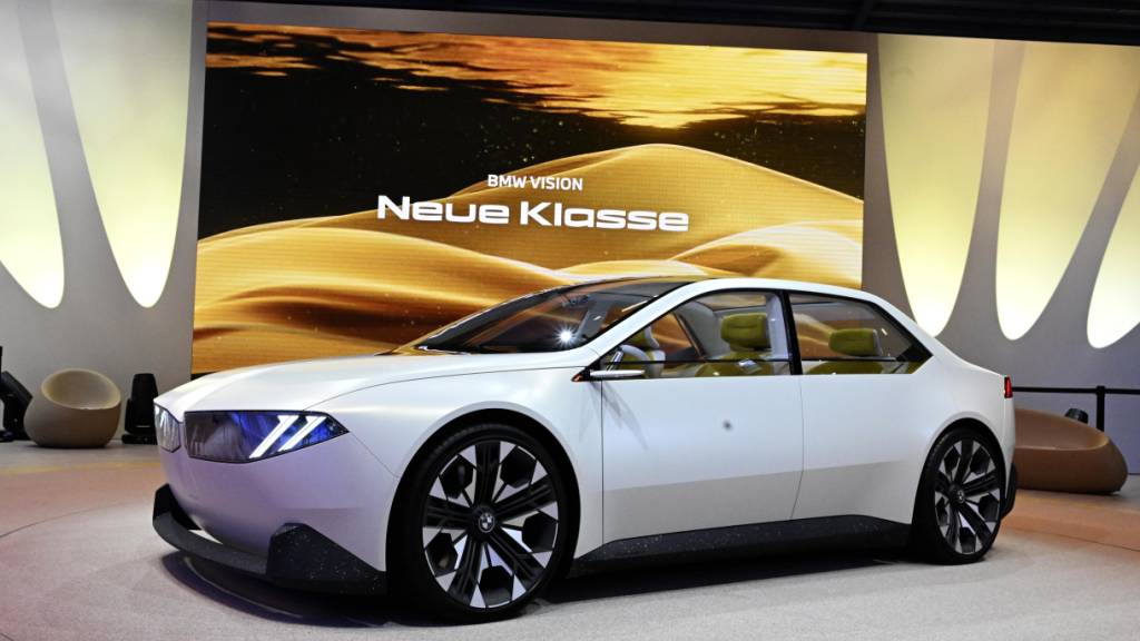 Die Modellreihe «Neue Klasse» könnte BMW auch in Zukunft weiter auf der Erfolgsspur halten. Im Bild: Ein Studienmodell der Neuen Klasse, als diese 2023 erstmals der Öffentlichkeit präsentiert wurde. (Archivbild)