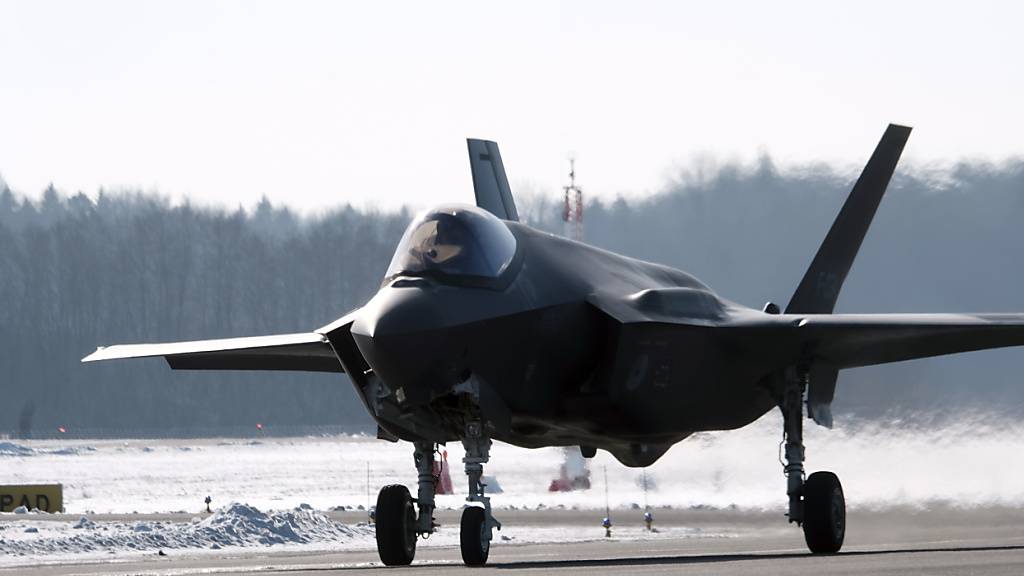 Nicht mehr so beliebt in der Schweiz: Der Kauf der 36 F-35-Kampfjets. (Archivbild)