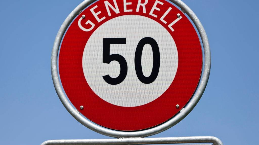 Zwischen Erlenbach und Zürich gilt Tempo 50 statt Tempo 60. (Symbolbild)