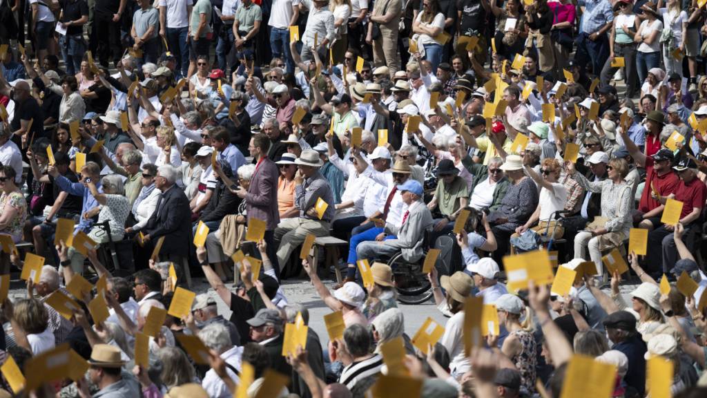 Die Glarner Landsgemeinde wird voraussichtlich über die geplanten Änderungen im Finanzausgleich entscheiden. (Archivbild)