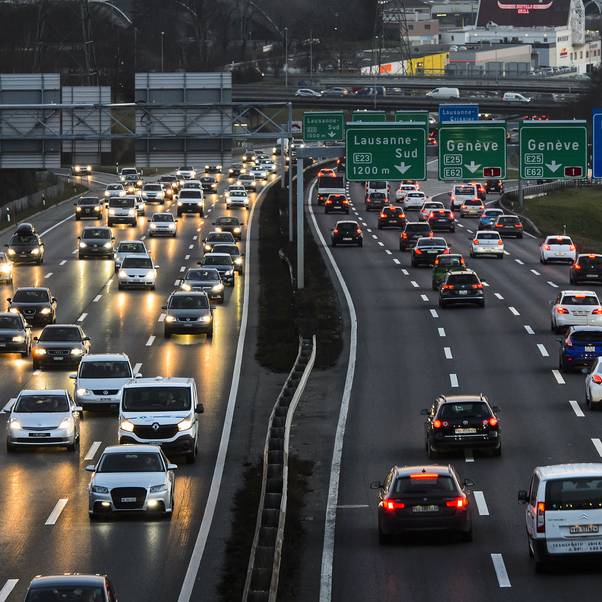 Mehrheit der Schweiz befürwortet Autobahnausbau auf sechs Spuren