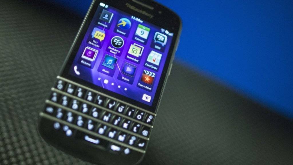 Die Blackberry-Smartphones wurden von Androidtelefonen und iPhones verdrängt. Jetzt zieht Blackberry einen Schlussstrich unter die verlustreiche Smartphone-Entwicklung. (Archiv)