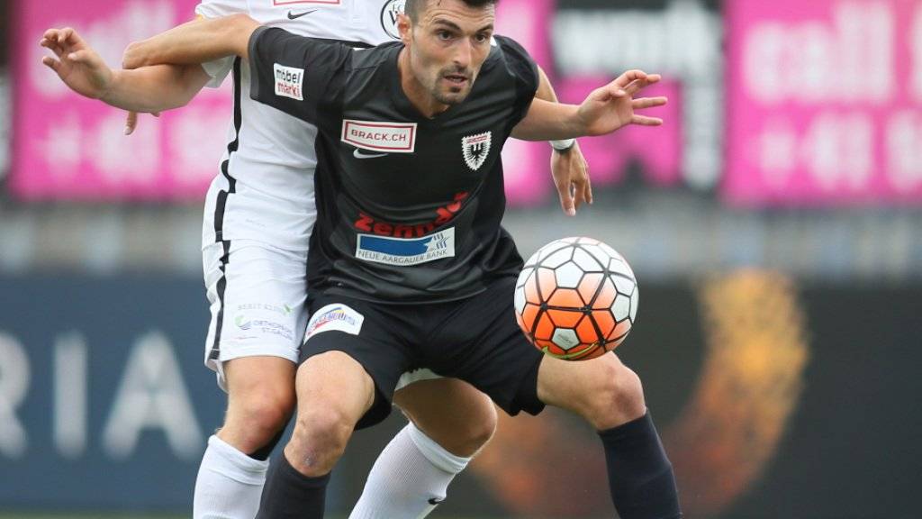 Luca Radice (vorne, in einem Archivbild aus dem Spiel gegen Wil) schoss das entscheidende Tor für den FC Aarau