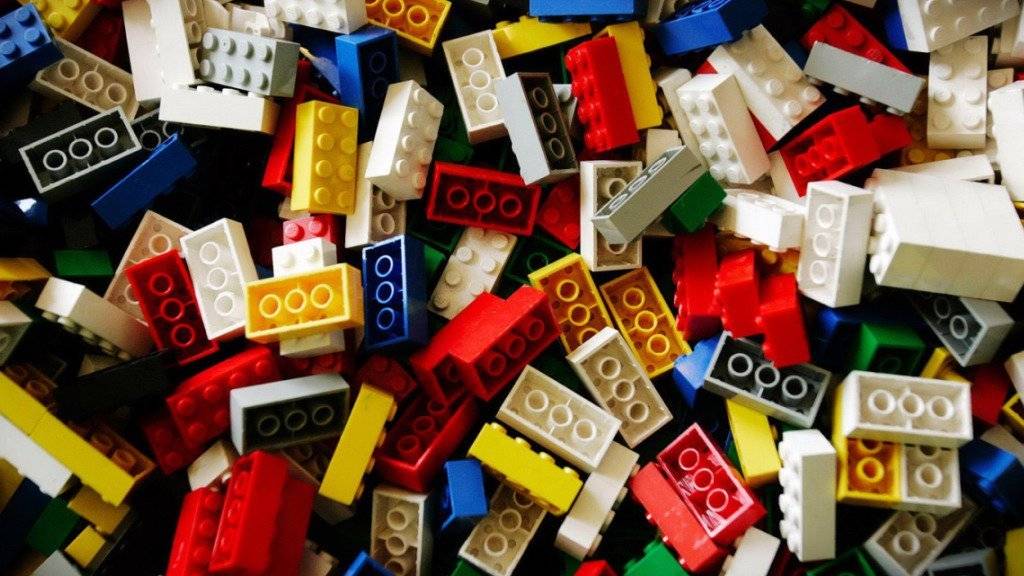 Lego will künftig nicht mehr wissen, wofür Grossbestellungen von Legosteinen gebraucht werden. Es muss nur deutlich sein,  dass allfällige Ausstellungen mit Lego-Kreationen nicht von dem Unternehmen unterstützt wurden (Symbolbild).