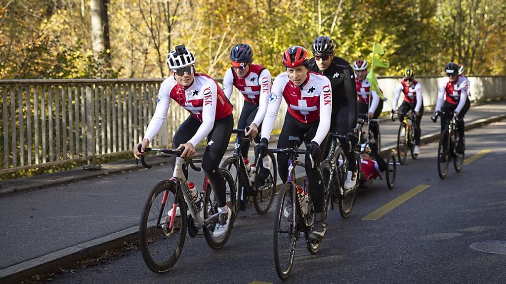 Ein Teil des Schweizer National-Teams, begleitet von Fabian Cancellara, vergangenen November bei der Besichtigung der WM Strecke. Sie alle haben den Sprung an die Spitze der Rad-Strassensports geschafft.