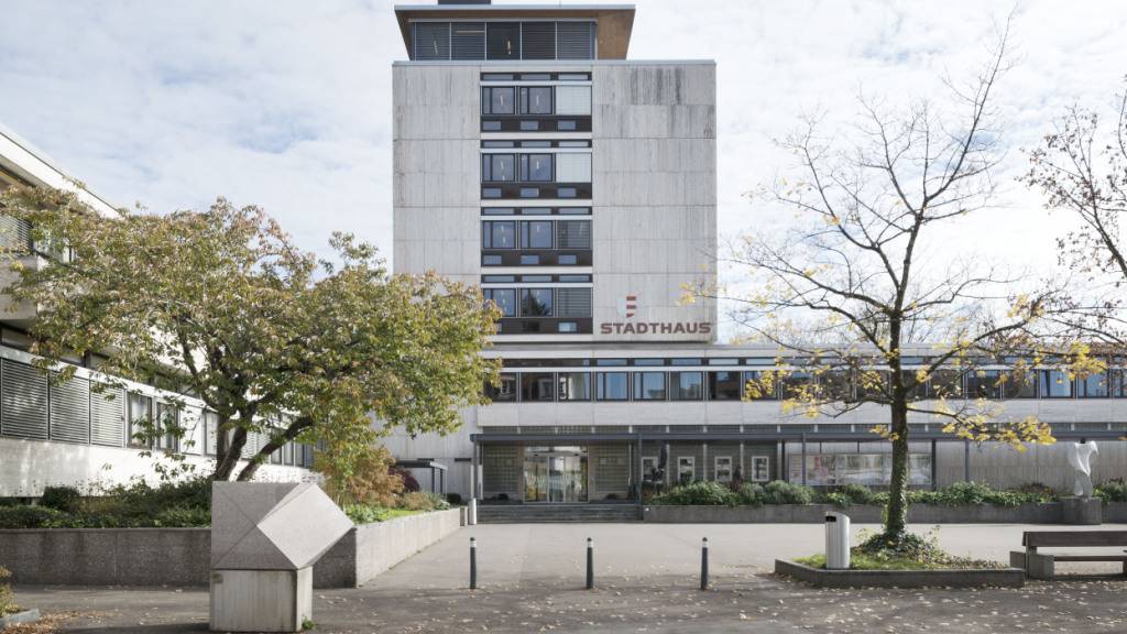 Der Stadtrat von Uster hat den Kommandanten der Stadtpolizei beurlaubt. (Symbolbild)