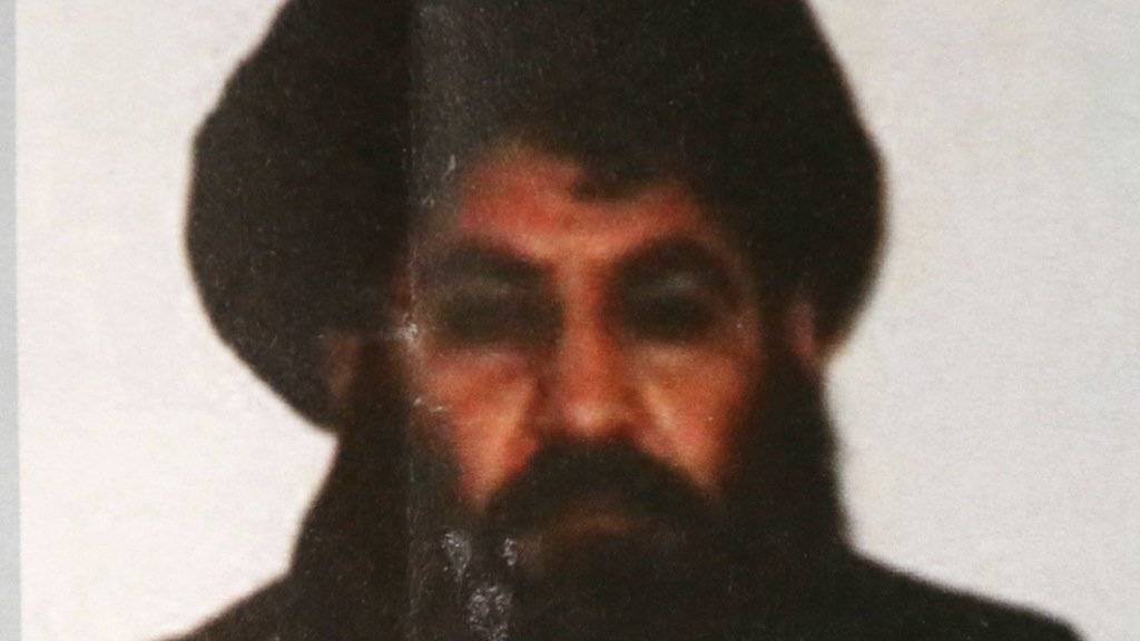 Der getötete Taliban-Führer Mullah Achtar Mansur (hier auf einem Archivbild aus dem Jahr 2015) hat bereits einen Nachfolger. Die radikalislamische Bewegung ernannte Mullah Haibatullah Achundsada zu ihrem neuen Chef.