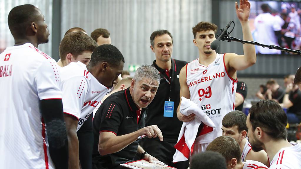 Basketball-Nationalcoach Gianluca Barilari und seine Truppe