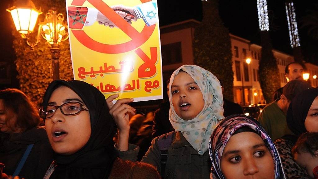 Muslimische Aktivsten und pro-palästinensische Organisationen protestierten am Mittwoch gegen die Präsenz Israels an der Klimakonferenz in Marrakesch.