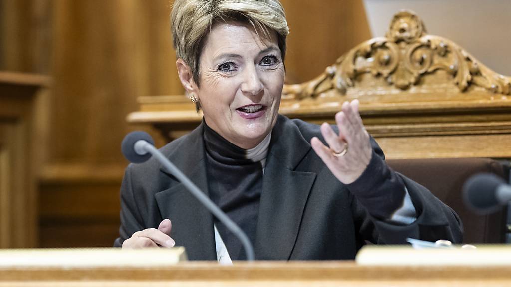 Finanzministerin Karin Keller-Sutter (FDP) ist mir ihrem Plan für höhere Einnahmen im Luzerner Kantonsrat aufgelaufen. (Archivaufnahme)