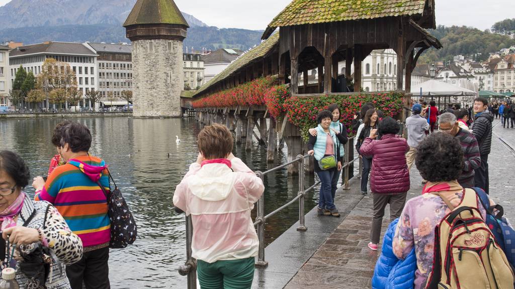 Touristen in Luzern