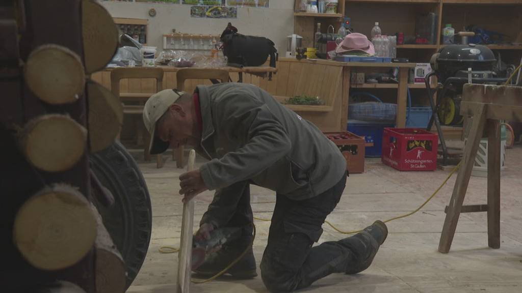 Flossbau-Wettbewerb: Flösser-Team Häggenschwil rüstet sich für Mammut Flossrennen