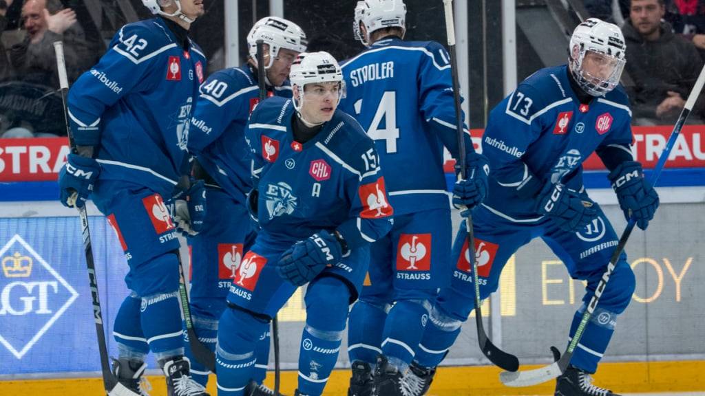 Jubelstürme in der Zuger Eishalle: Der EVZ deklassiert Sparta Prag im Achtelfinal-Hinspiel der Champions Hockey League gleich mit 6:0