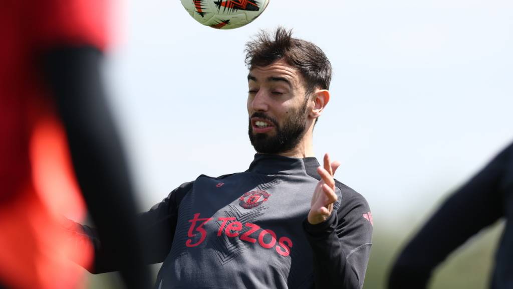 Manchester United um Captain Bruno Fernandes könnte es über Umwege doch noch in die nächste Champions League schaffen
