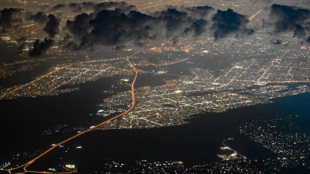 ARCHIV - Lichter in Riad leuchten. Foto: Sebastian Gollnow/dpa/Symbolbild