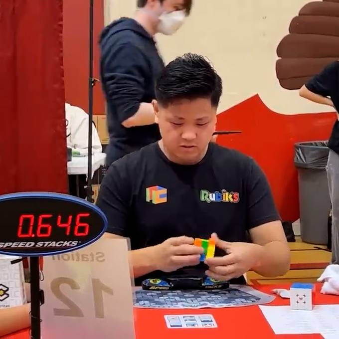 Neuer Weltrekord: 21-Jähriger löst den Rubik's-Cube in 3,13 Sekunden