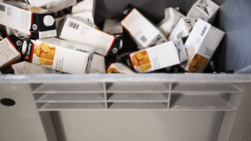 Zürcher Stadtrat soll eigenes Tetrapack-Recycling prüfen