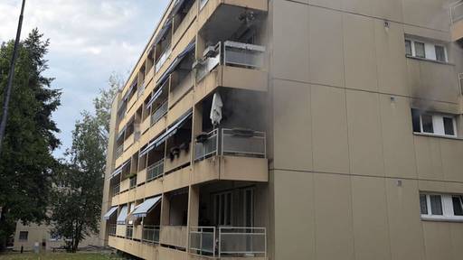 Feuerwehr löscht Wohnungsbrand in Goldach SG