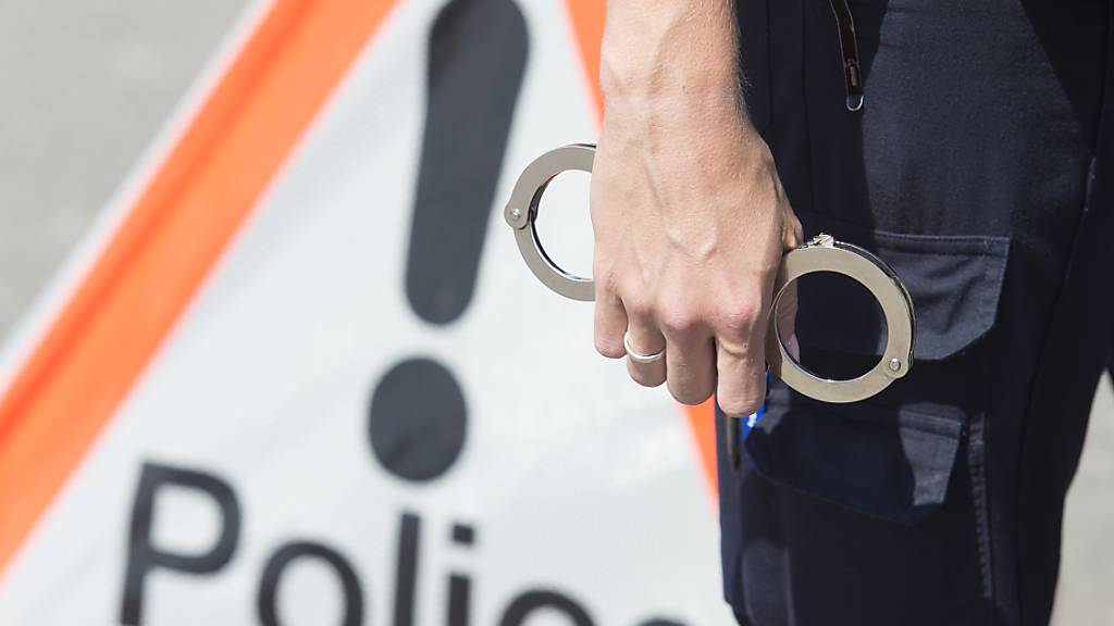 Vier terrorverdächtige Personen im Kanton Freiburg festgenommen