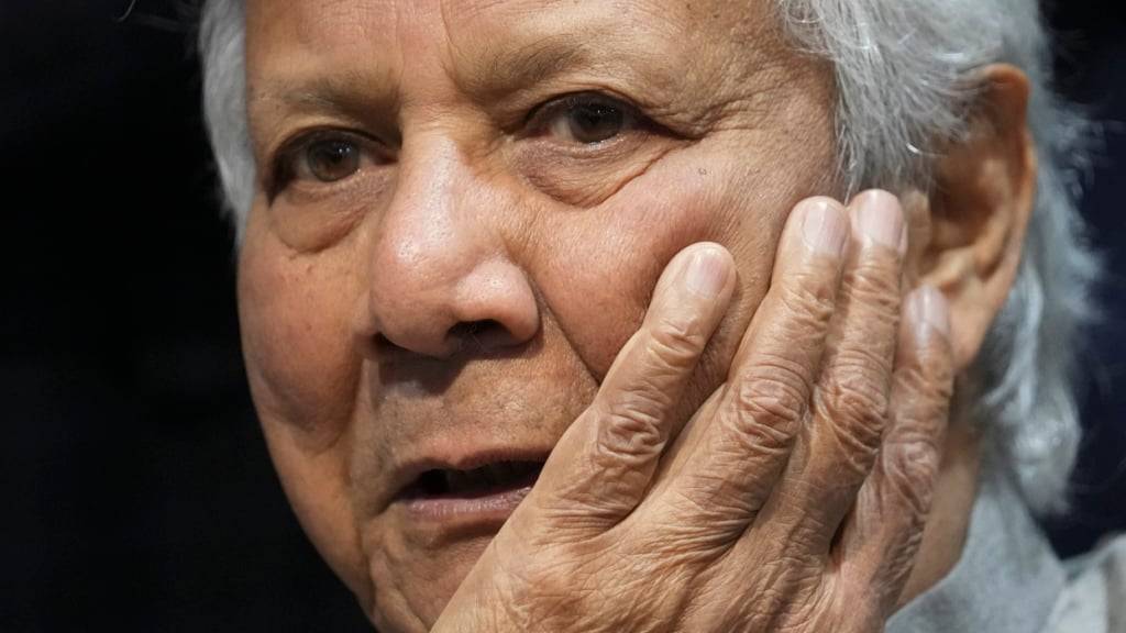 ARCHIV - Muhammad Yunus, Chef der Übergangsregierung von Bangladesch. Foto: Sergei Grits/AP/dpa/Archiv