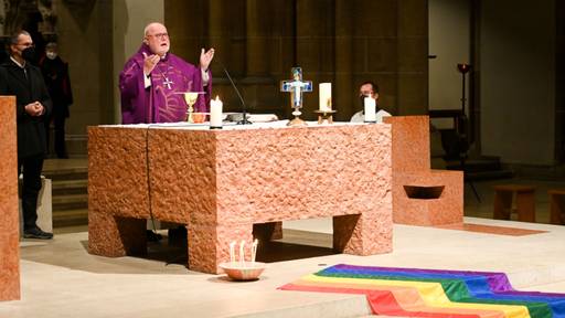 Deutschland: Kardinal Marx erlaubt Segnung homosexueller Paare