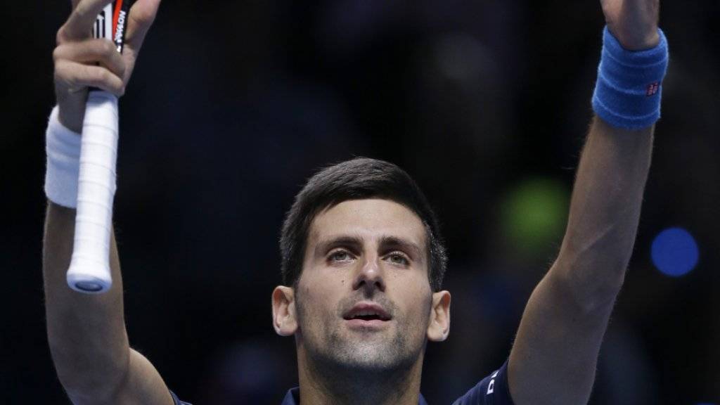 Novak Djokovic erreicht am Masters mit einer makellosen 3:0-Bilanz die Halbfinals vom Samstag.