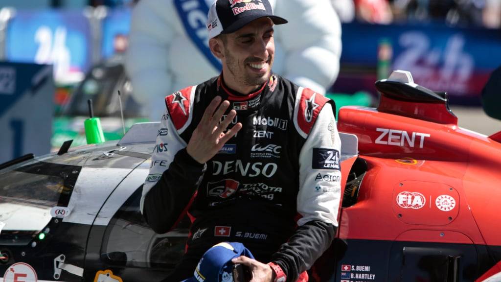 Sébastien Buemi belegt im ersten von zwei Rennen in Schanghai als bester Schweizer Platrz 9