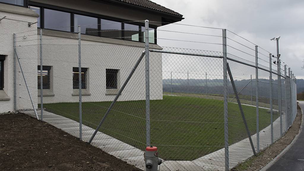 Am 8. Mai sind vier Personen aus dem Massnahmenzentrum Uitikon geflohen - alle Flüchtigen sind mittlerweile gefasst worden. (Archivbild)