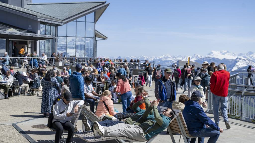 Der Schweizer Tourismussommer 2026 steht wegen schwächerer Fernmärkte unter Druck. (Archivbild)