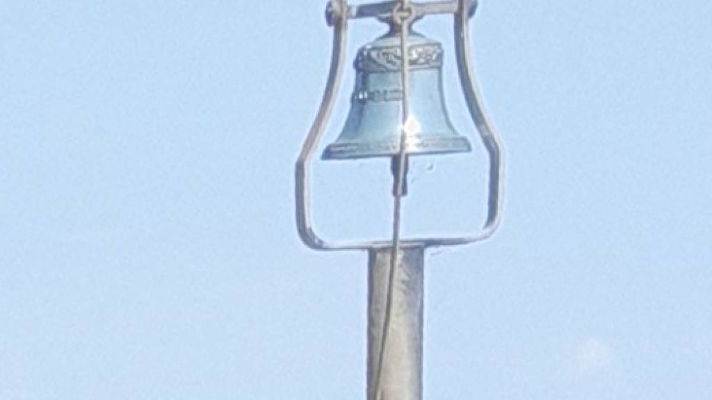 Die Männer entwendeten unter anderem die Messingglocke am Hafen in Mannenbach TG.