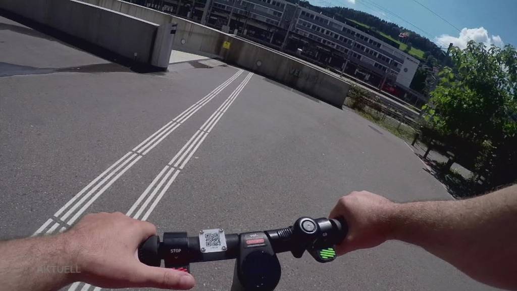 Unfälle verdoppelt: E-Scooter-Kurs in Riedholz, weil viele das Tempo unterschätzen