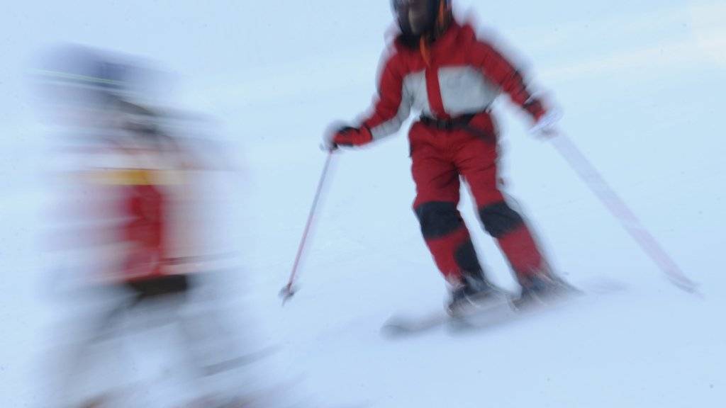 Wenig Schnee und wenig Platz: Über die Feiertage stiessen zahlreiche Wintersportler zusammen. (Archivbild)