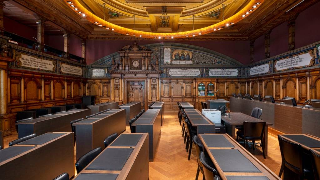 Die Schaffhauserinnen und Schaffhauser müssen im kommenden Jahr wohl erneut weniger Steuern zahlen. Die vorberatende Kommission beantragt eine Steuersenkung um 3 Prozentpunkte. (Symbolbild)