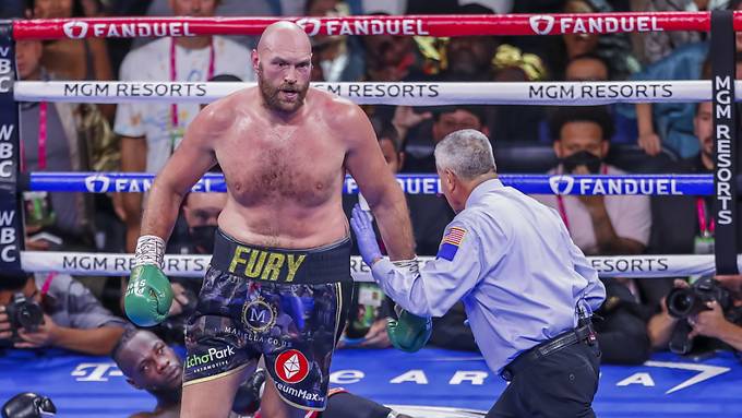Fury verteidigt den Schwergewicht-Gürtel erfolgreich