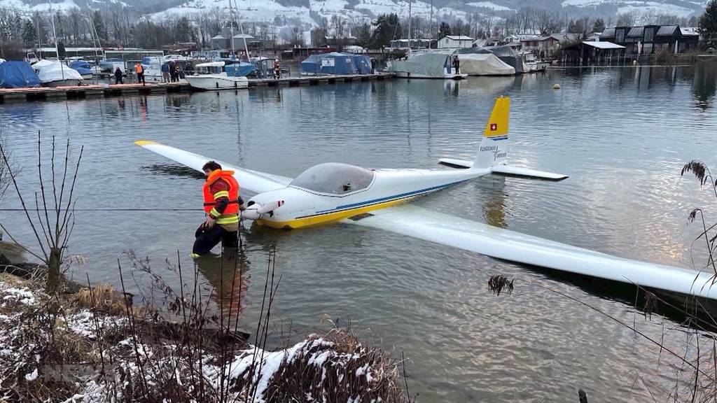  Notwasserung bei Flug nach Grenchen: Sportflugzeug landet auf Zürichsee