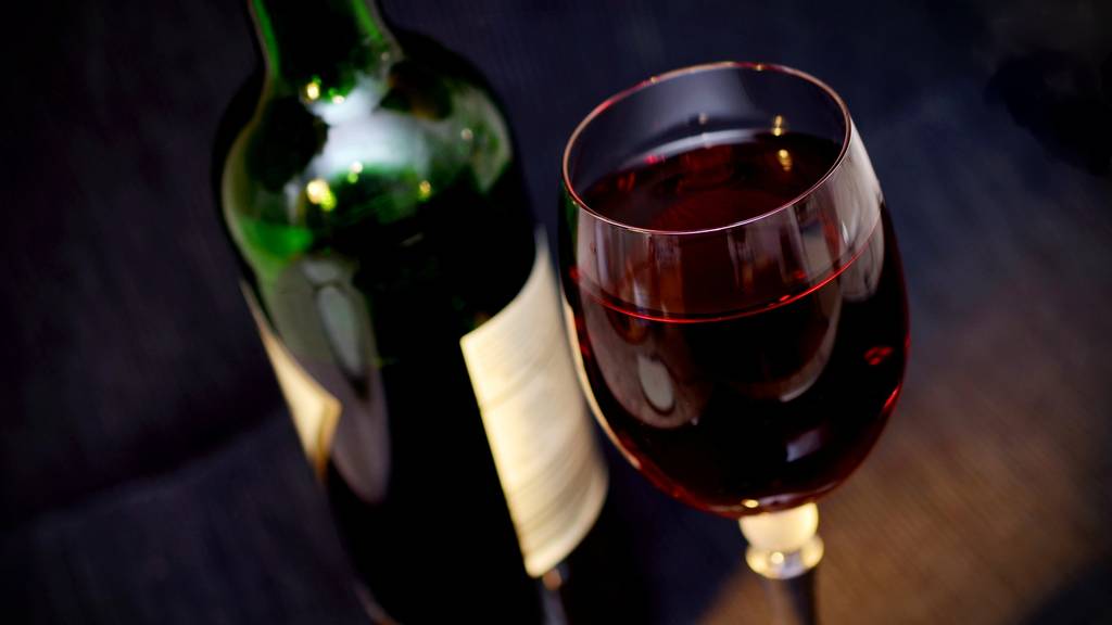 Schwyzer Weinhändler registriert steigenden Weinkonsum