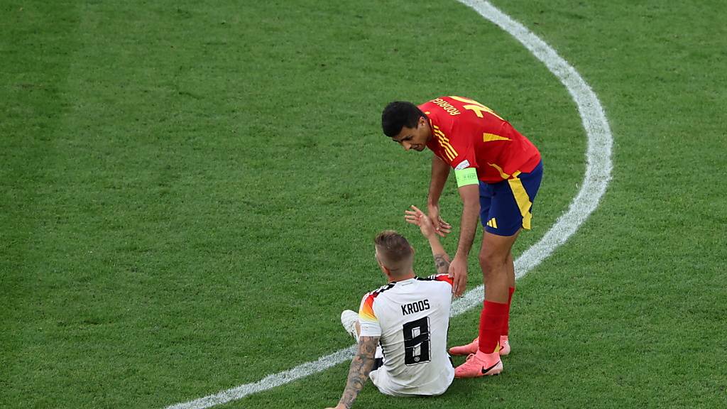 Für Toni Kroos endet die Karriere mit einer Viertelfinal-Niederlage gegen Rodris Spanien