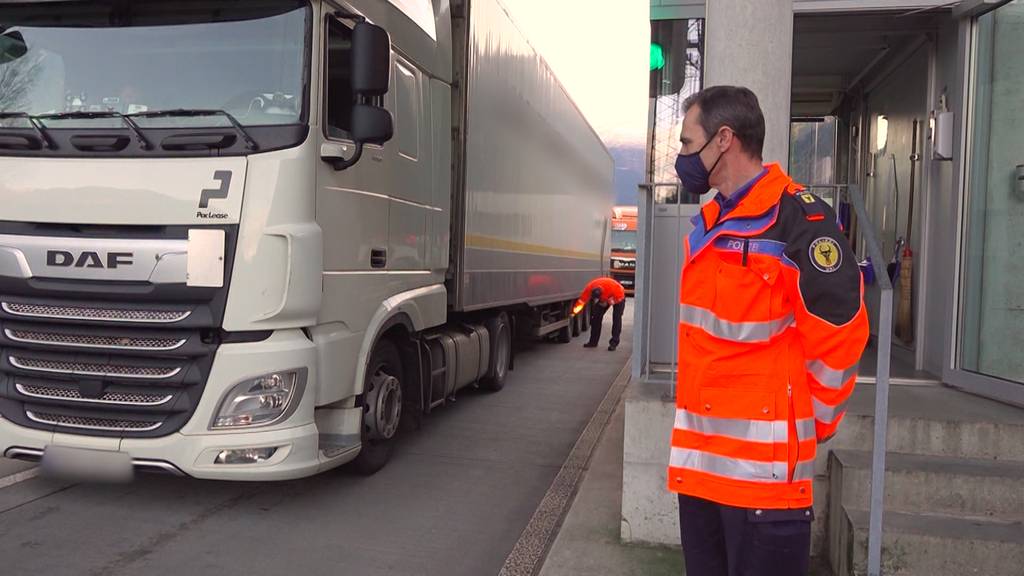 Die Überwacher: Der Lastwagen-Kontrolleur