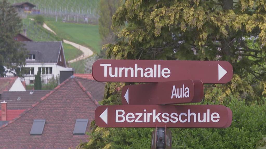 Weiterer Schulweg: Statt in Schinznach müssen die Bezirksschüler aus dem Schenkenbergertal bald in Wildegg zur Schule