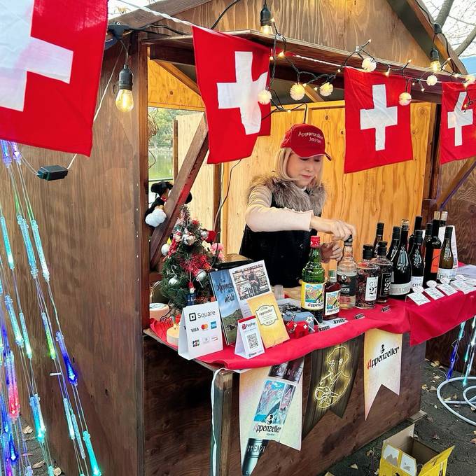 Weshalb es an einem japanischen Weihnachtsmarkt jetzt Alpenbitter gibt